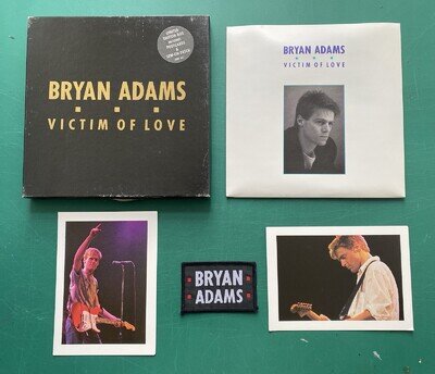 Bryan Adams - Victim of Love - Ltd 7" Box Set with Patch & Postcards - Unplayed