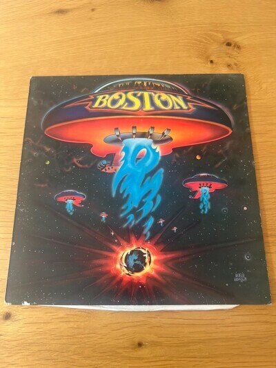 Boston 1976 Self-Titled Vinyl LP Epic EPC 32038 Classic Rock Album SEPC 81611
