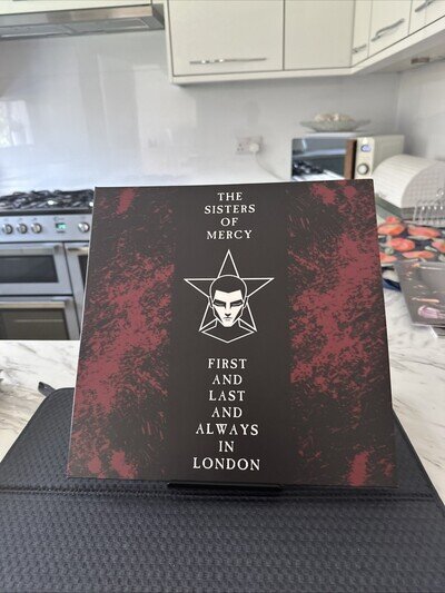 The Sisters Of Mercy- First And Last & Always In London 1990Live 2-LP played onc