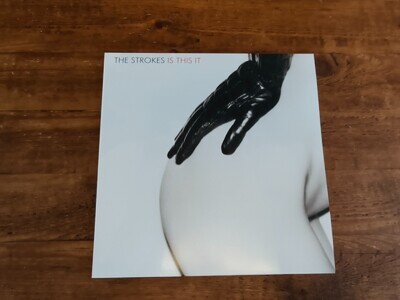 The Strokes - Is This It - LP (Red vinyl)