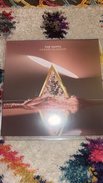 Vamps Cherry Blossom Vinyl Black