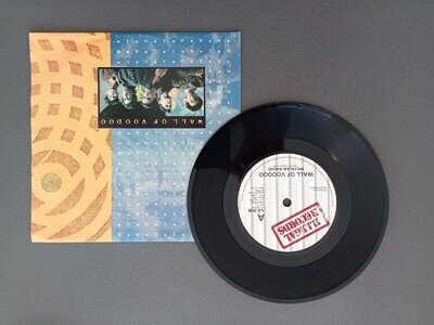 WALL OF VOODOO - Mexican Radio 7" - ILS 0036 - 1983 UK