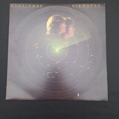 BADFINGER-AIRWAVES- VINYL LP K 52129 A1 B1 UK EXCELLENT VINYL CONDITION