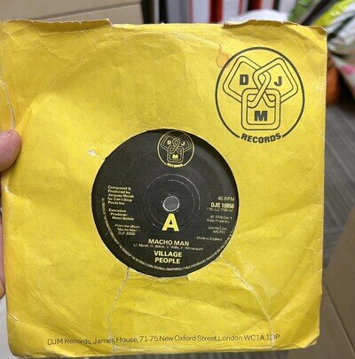 THE VILLAGE PEOPLE- MACHO MAN VINYL 7" 45RPM p