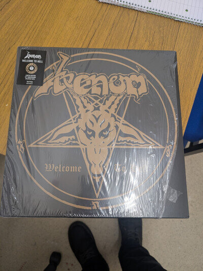 Venom Welcome To Hell 12" Splatter Vinyl LP With Inners