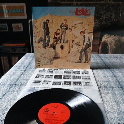 LOVE. THE BEST OF LOVE ARTHUR LEE 1980 RHINO. Vinyl Excellent.