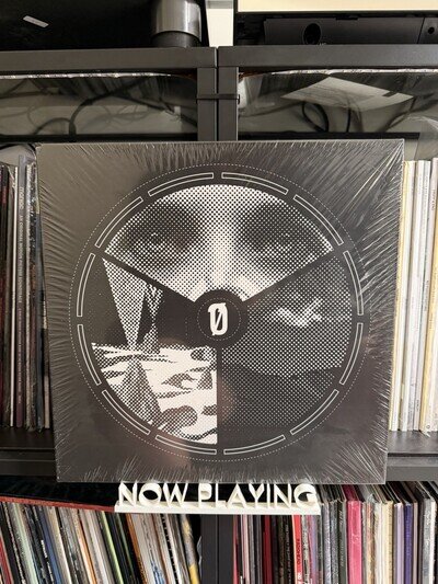 Underoath - Observatory Boxes Sealed