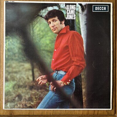 Tom Jones - Along Came Jones Vinyl LP (1965, Decca LK4693, VG/VG)