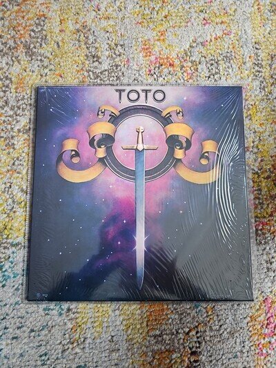 TOTO SELF TITLED VINYL ALBUM BEAUTIFUL CONDITION