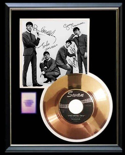 THE BEATLES SHE LOVES YOU GOLD RECORD RARE W/PRINTED SIGNED AUTOGRAPHED NON RIA