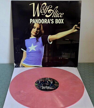 WOLF ALICE Pandora’s Box RARE PINK MARBLED ED. Vinyl LP *UNPLAYED NM CONDITION*