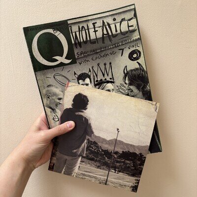 Wolf Alice - Q Magazine Special Edition With Space & Time Vinyl 7" Single