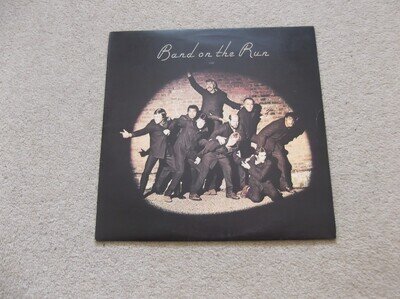 PAUL McCARTNEY AND WINGS -BAND ON THE RUN -U.K FIRST PRESS , POSTER + INNER -EX+