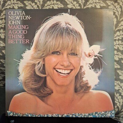 OLIVIA NEWTON-JOHN "MAKING A GOOD THING BETTER" VINYL LP 1977 NEAR MINT