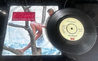 Olivia Newton-John - Make A Move On Me - 7” Single - Picture Sleeve - Free P&P