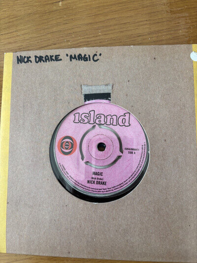 NICK DRAKE " MAGIC/NORTHERN SKY " BLACK VINYL 7" (ISLAND RECORDS) REISSUE
