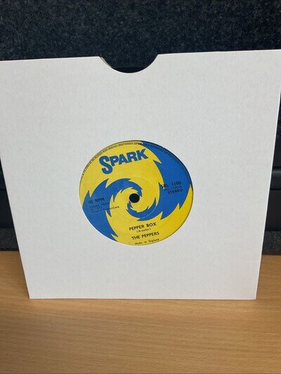 THE PEPPERS PEPPER BOX 1973 CHART HIT TESTED A SIDE ONLY EX CONDITION