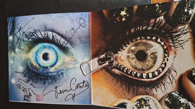 MICHAEL MONROE & BAND SIGNED OUTERSTELLAR LP GRT SIGNATURES ON THE INNER GFOLD
