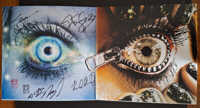 MICHAEL MONROE & BAND SIGNED OUTERSTELLAR LP GRT SIGNATURES ON THE INNER GFOLD
