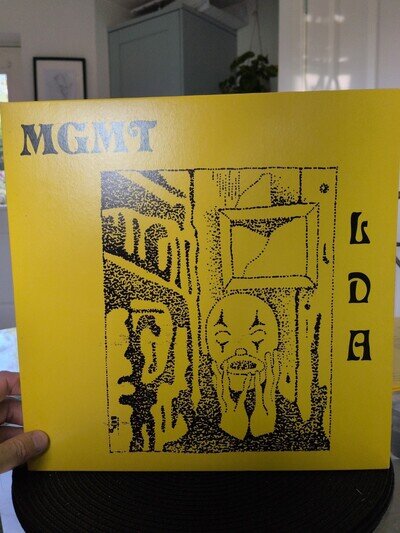 MGMT – Little Dark Age 2LP Black 180g Vinyl Gatefold 2018 Columbia