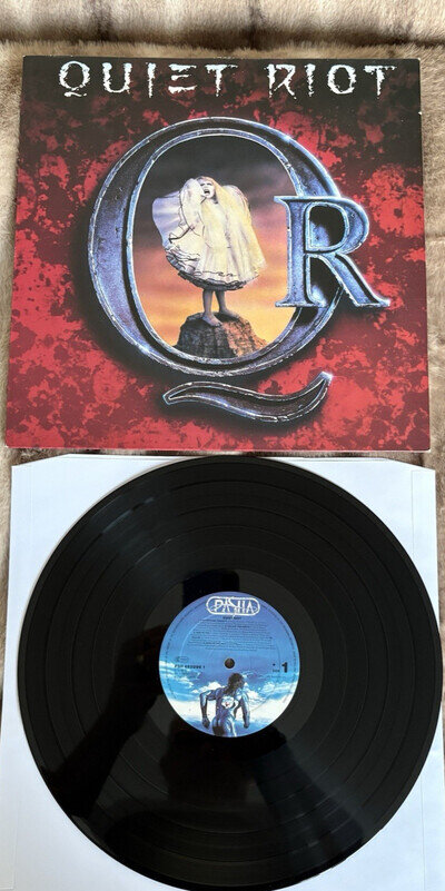 QUIET RIOT - Quiet Riot : 12" Lp Vinyl - Pasha Records - 1988 A1/B1