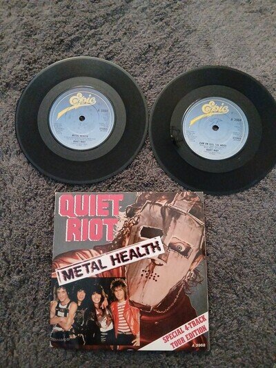 QUIET RIOT - METAL HEALTH 7" DOUBLE SINGLE PACK IN GATEFOLD SLEEVE