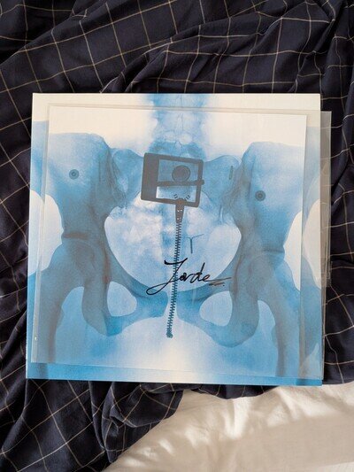 Lorde Virgin Black Gatefold Vinyl With Signed lnsert