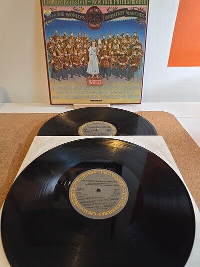New York Ph LEONARD BERNSTEIN 25 Greatest Marches 2xLP CBS 79257 NM Free P&P