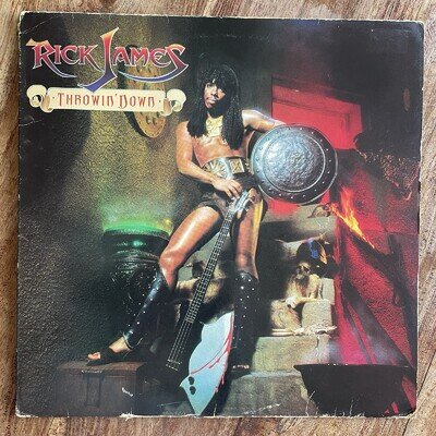 RICK JAMES - THROWIN' DOWN VG+/EX+ VINYL LP / LYRIC INNER / FIRST PRESSING