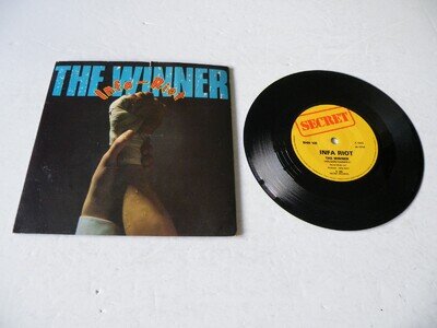 INFA-RIOT 'THE WINNER / SCHOOL'S OUT' 45 UK SECRET 1982 PICTURE SLEEVE PUNK OI