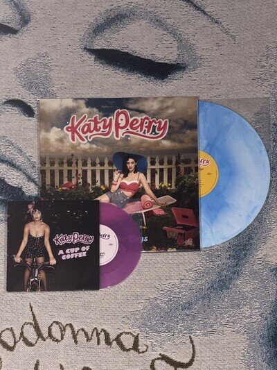 Katy Perry – One of the Boys 15th Anniversary (Cloudy Blue Sky LP + 7" Vinyl)