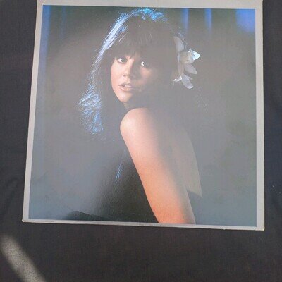 LINDA RONSTADT- BLUE BAYOU - 12' BLUE VINYL SINGLE K13106 EXCELLENT PLUS VINYL