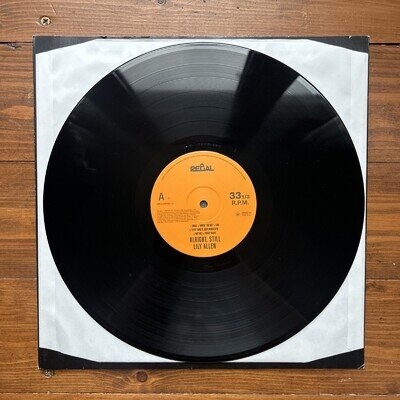 Lily Allen – Alright, Still – UK Vinyl LP – Regal Records 2018 Very Good Copy