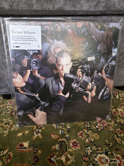 Robbie Williams Life Thru Vinyl LP