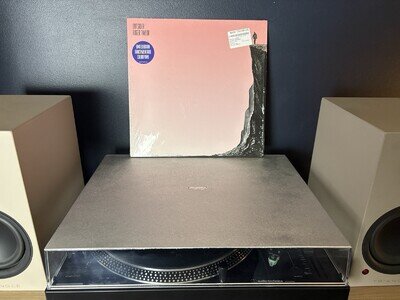 Roger Taylor The Outsider EUR 2021 Ltd Transparent Blue Vinyl LP Ex/Ex