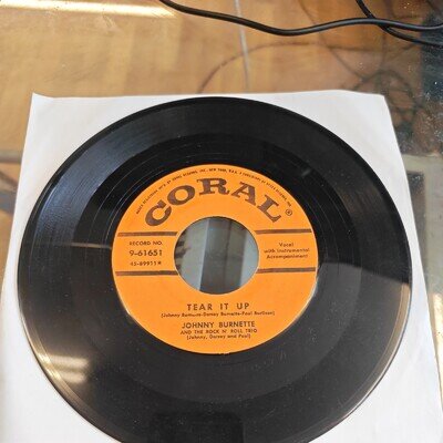 JOHNNY BURNETTE TRIO: tear it up / you're undecided CORAL 7" Single 45 RPM