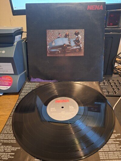 NENA SELF TITLED 1983 CBS VINYL LP RECORD W LYRIC INNER VG+/VG+ 99 LUFT BALLOONS