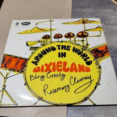 Bing Crosby And Rosemary Clooney - Around The World In Dixieland