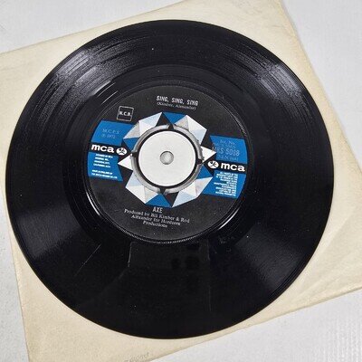 Axe Running Wild / Sing Sing Sing Vinyl 7" Single MCA 1972 VG