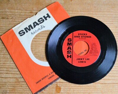 Smash Vinyl 45: Jerry Lee Lewis: Sticks And Stones. S-2027