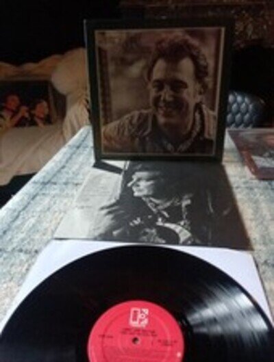 Jerry Jeff Walker Too Old To Change Record Vinyl EX-/VG+ 1979 Elektra Inner