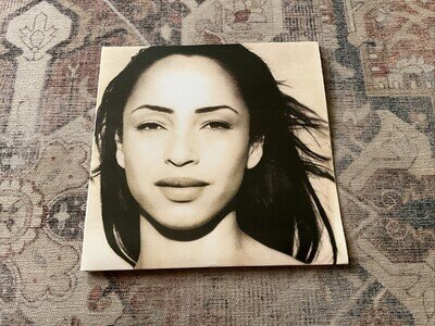 Best of Sade by Sade (Record, 2016)