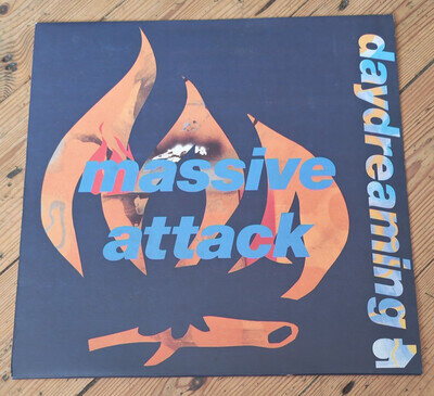 Massive Attack – Daydreaming 12" Vinyl WBRT1 VG+/VG+ 1990 3 Tracks