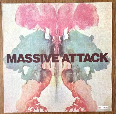 Massive Attack Risingson numbered Clear Vinyl 12” Single 1997 WBRT8 EX/EX