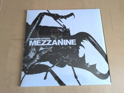 Massive Attack MEZZANINE European reissue 2LP 180g black vinyl 2013 NM/NM