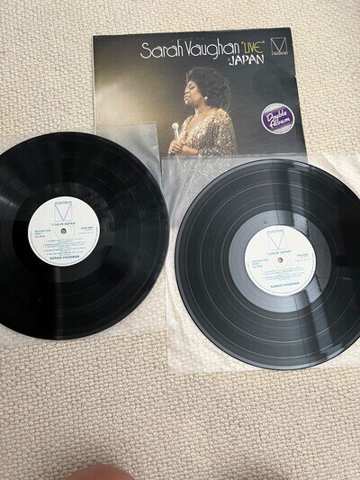 Sarah Vaughan, Live In Japan. mainstream Label. Double vinyl (not gatefold)