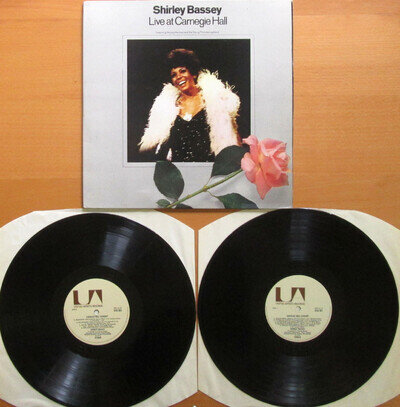 Shirley Bassey Live At Carnegie Hall 1973 2LP Gatefold Vinyl USD 301/2