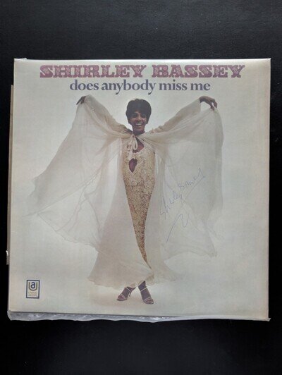 Shirley Bassey Does Anybody Miss Me Signed Vinyl LP Near Mint Condition Sealed.