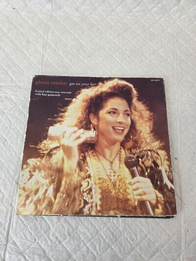 Gloria Estefan - Get On Your Feet - Limited Edition Tour Souvenir - Complete