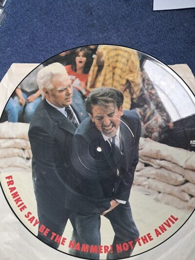 Frankie Goes To Hollywood - Two Tribes / War - 12“ Vinyl Picture Disc - UK 1984